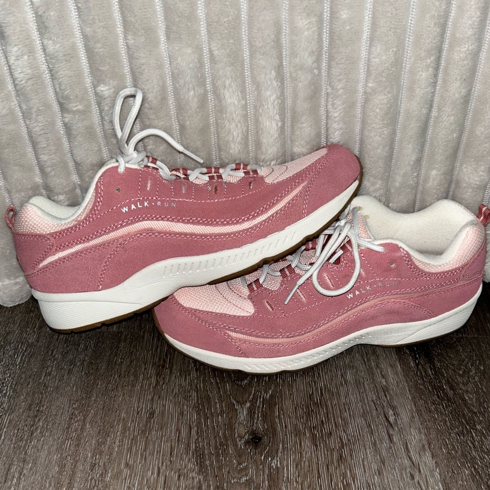 Easy Spirit Walk Run Sneakers - Picture 6 of 7